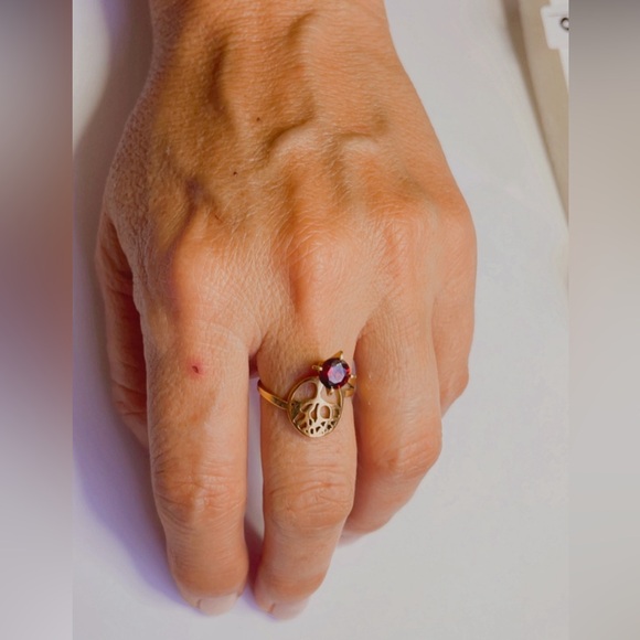 NWT Women's tree of life ring, gold-plated stainless steel red zirconia size 7.5 - Picture 13 of 17